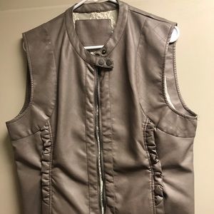 Chic Leather Vest